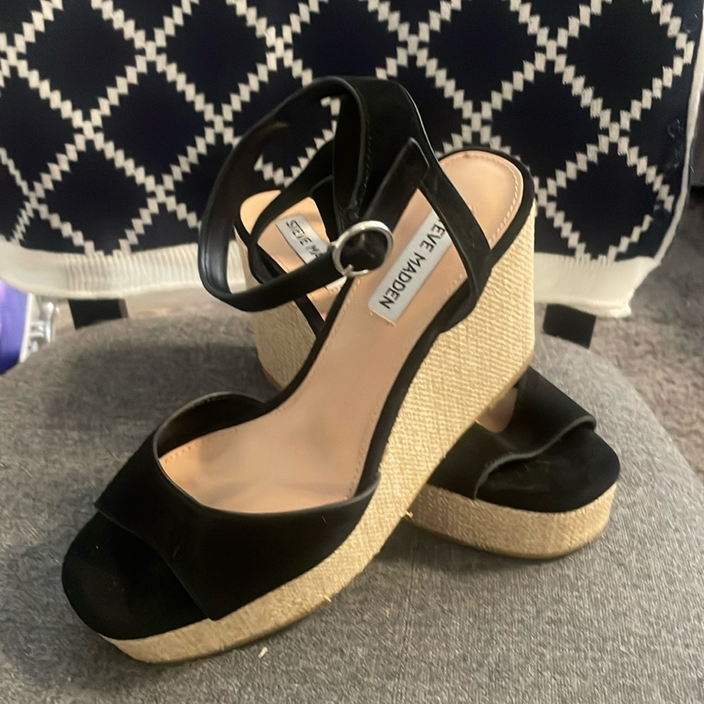 Steve Madden platform